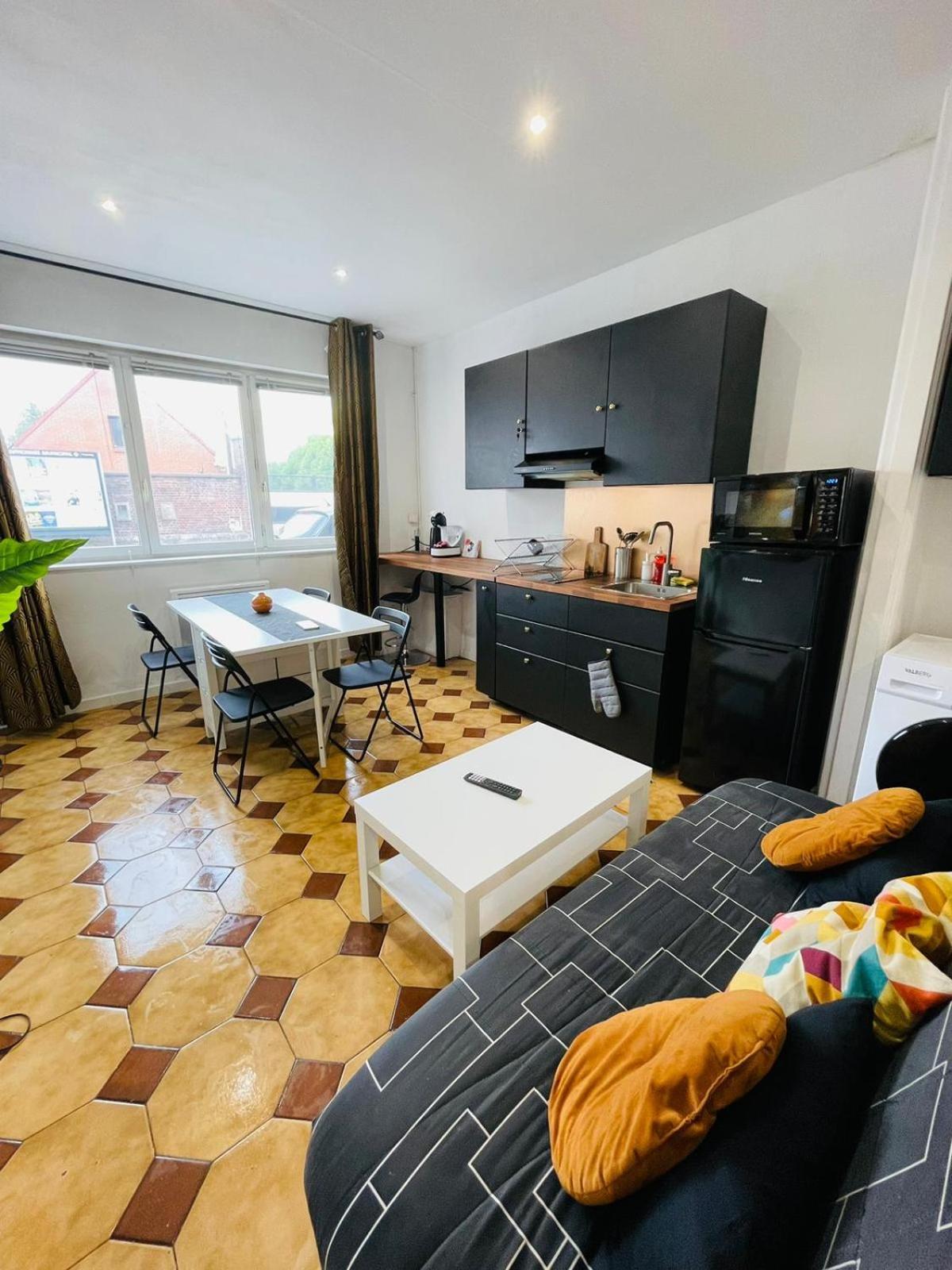 Appartement Oasis De Confort Tourcoing Exteriör bild