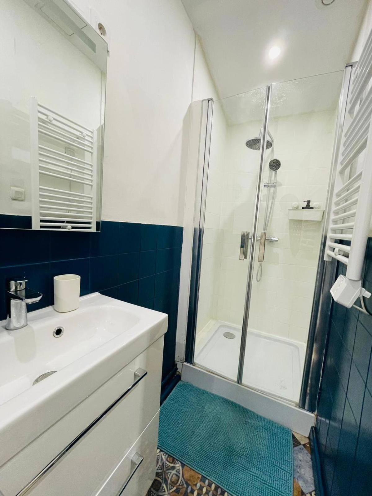 Appartement Oasis De Confort Tourcoing Exteriör bild